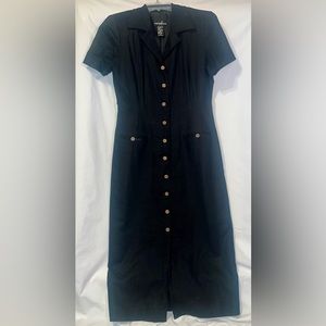 Women’s black dress size 6.